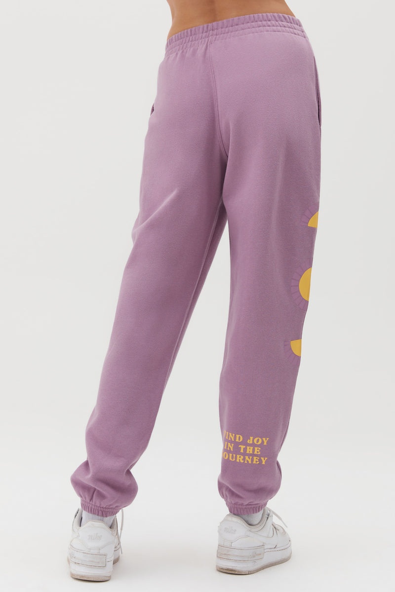 Amethyst Spiritual Gangster Find Joy Boyfriend Pocket Women's Sweatpants | 87915-TVUR