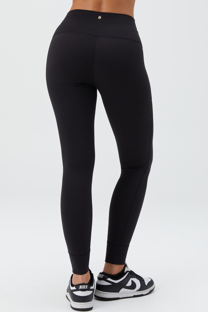 Black Spiritual Gangster Empower Warm Core Women's Leggings | 51682-GWIN